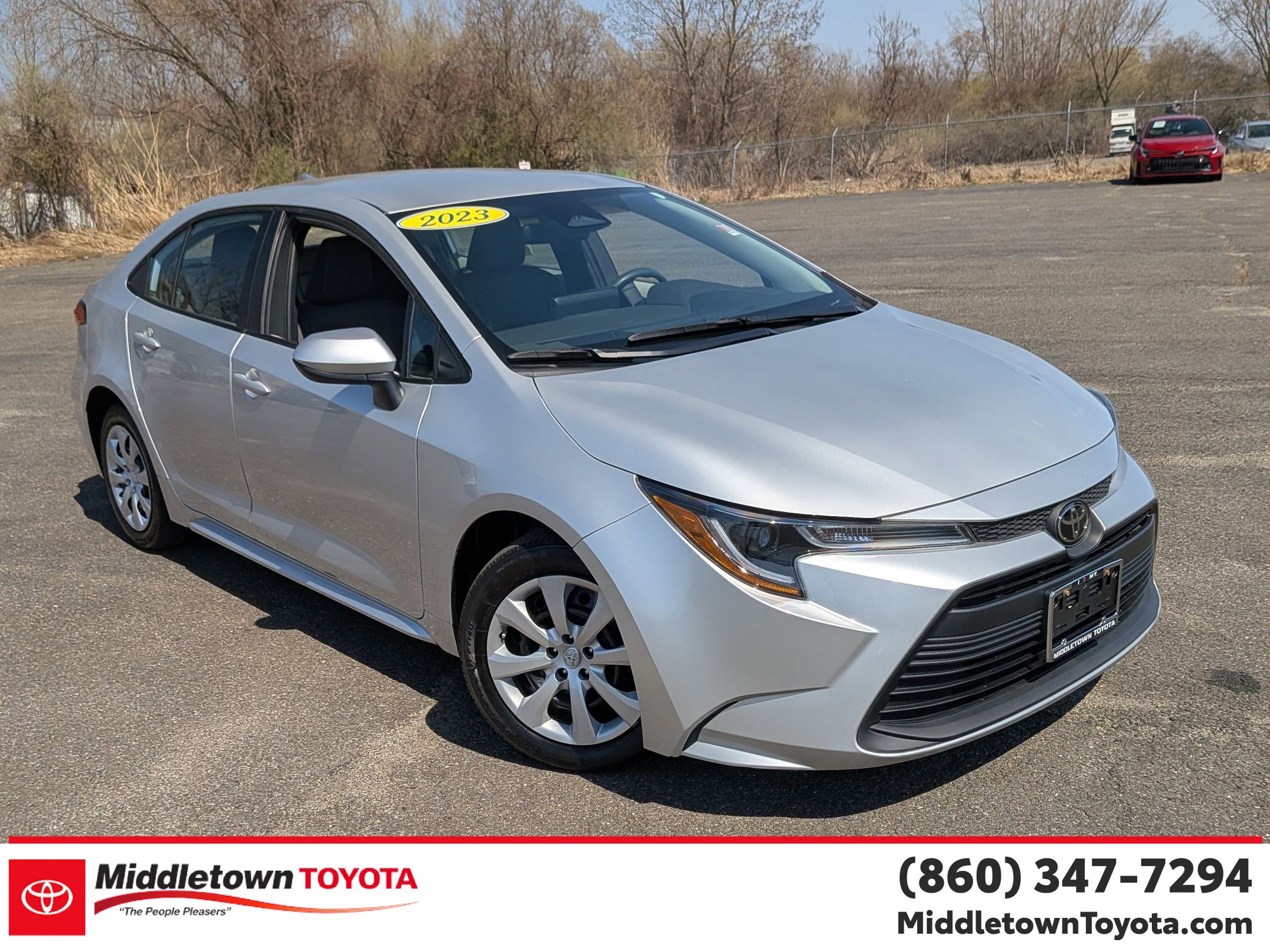 Used 2023 Toyota Corolla LE image 1