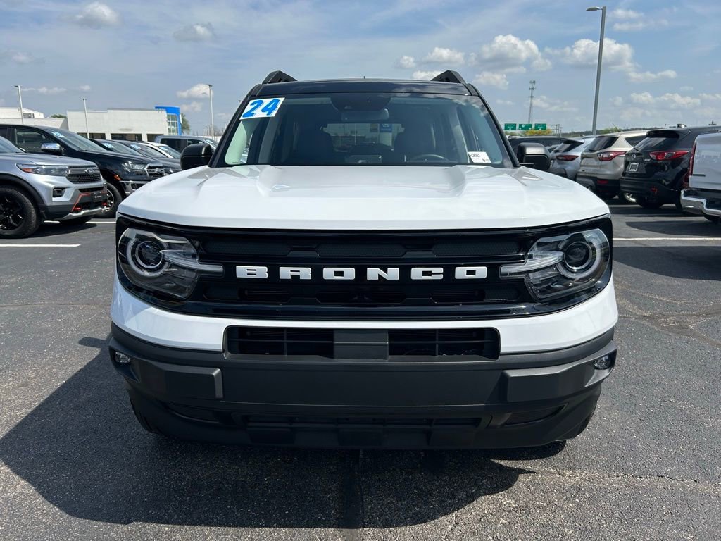 Certified 2024 Ford Bronco Sport Outer Banks w/ Tech Package image 3