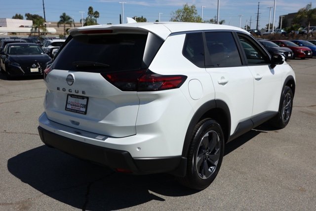 New 2026 Nissan Rogue SV image 4