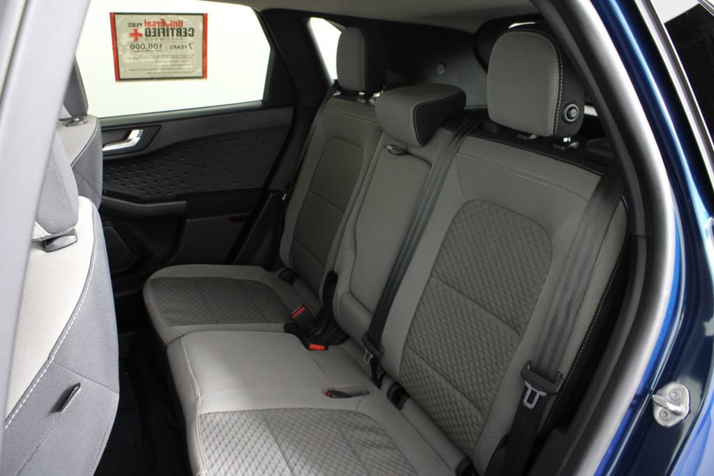 Used 2020 Ford Escape SE image 20