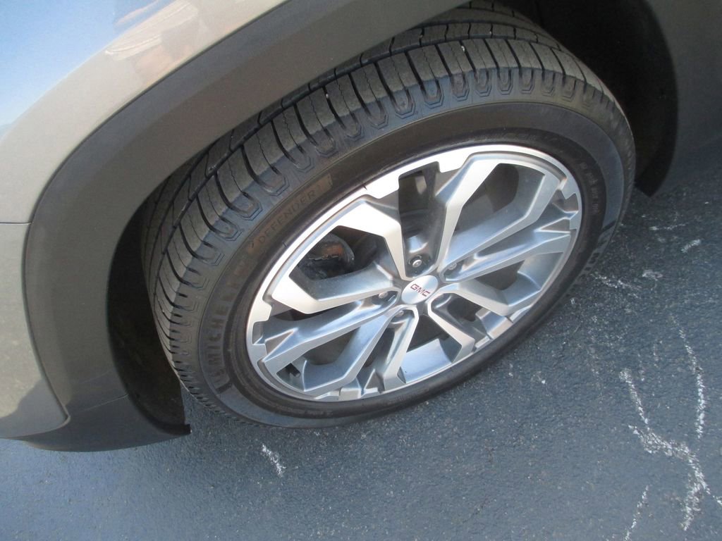 Used 2020 GMC Terrain SLT w/ Preferred Package AWD/4WD image 14