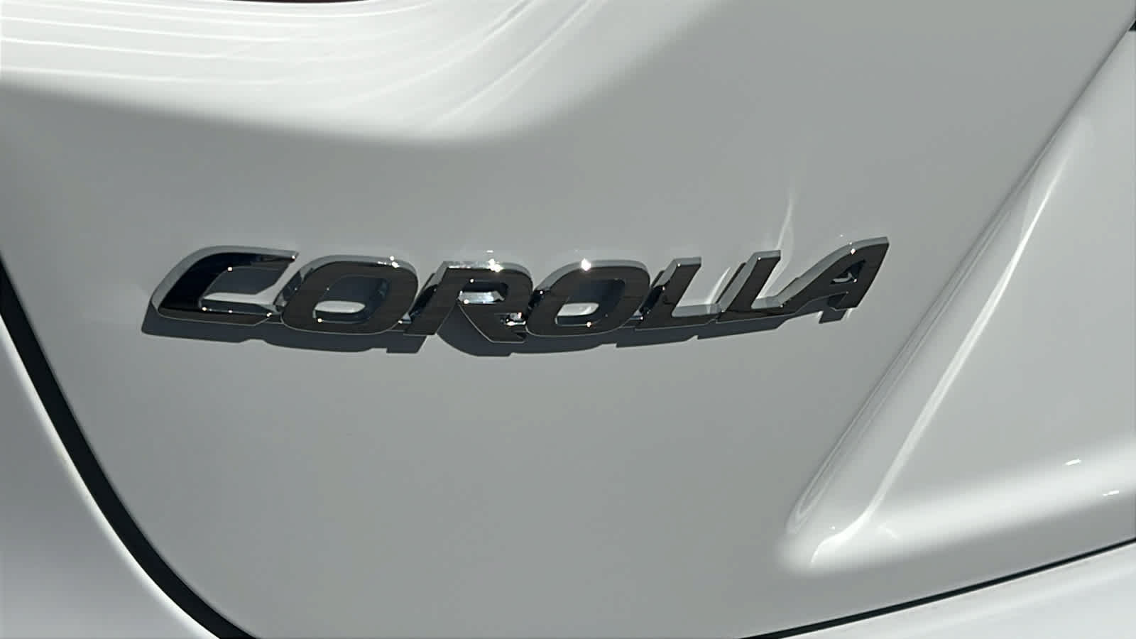 Used 2023 Toyota Corolla LE FWD image 28