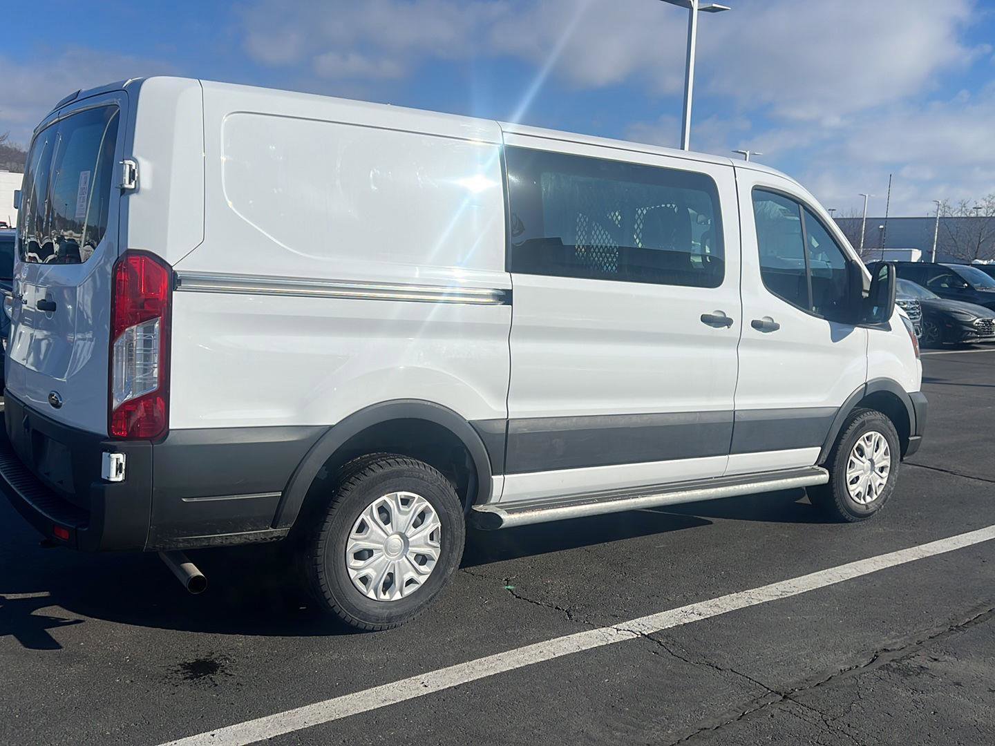 Used 2024 Ford Transit 250 Low Roof w/ Exterior Upgrade Package image 5