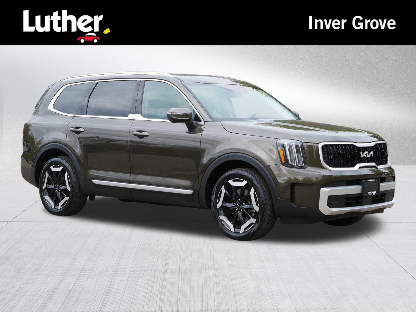 Used 2024 Kia Telluride EX w/ EX Captain's Chair Package AWD/4WD image 1