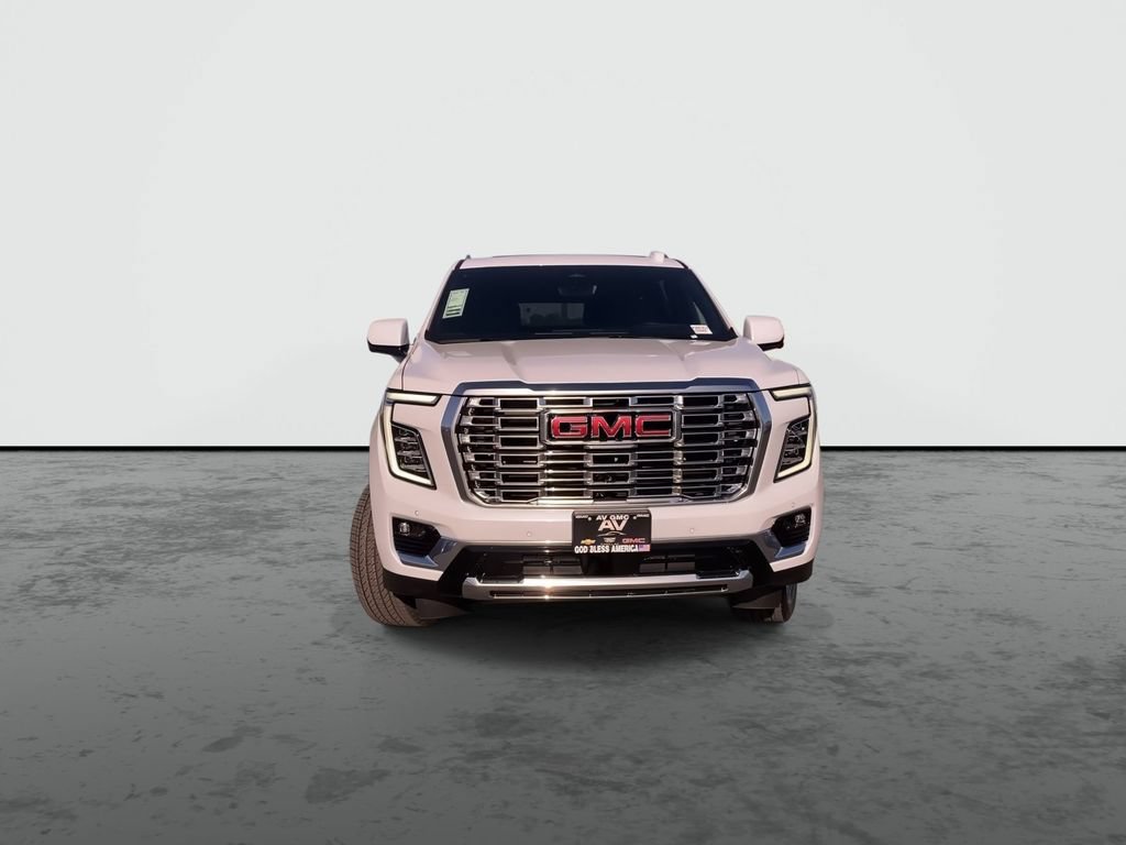 Used 2026 GMC Yukon XL Denali w/ Denali Reserve Package AWD/4WD image 3