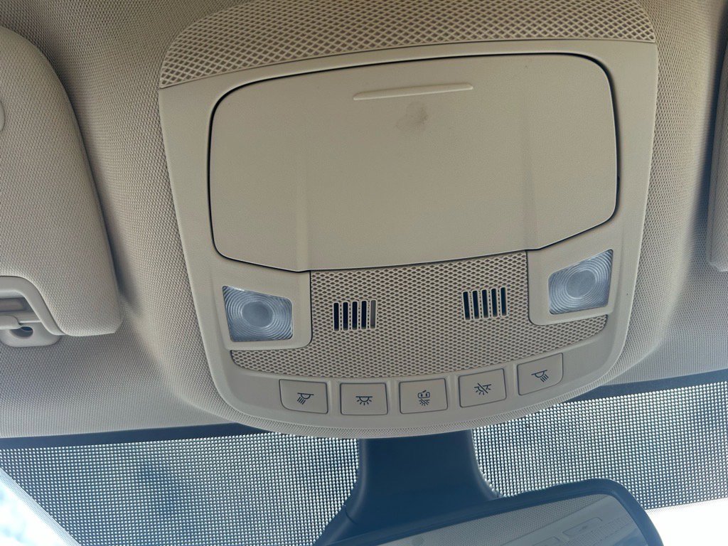 Used 2022 Ford Edge SEL w/ Convenience Package image 25