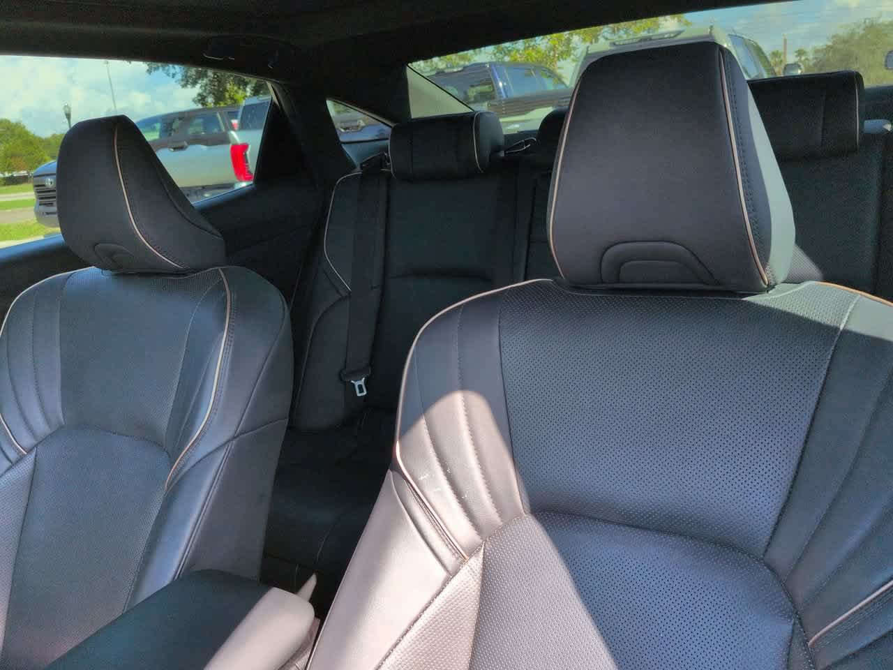 Certified 2023 Toyota Crown AWD/4WD image 8