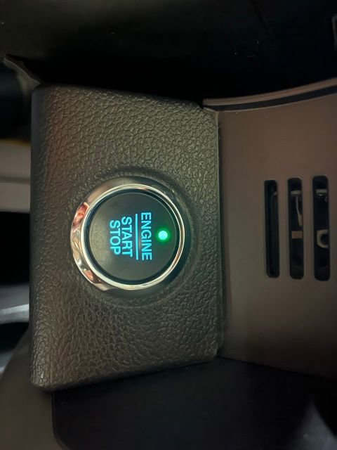 Used 2019 Ford F150 Lariat image 15