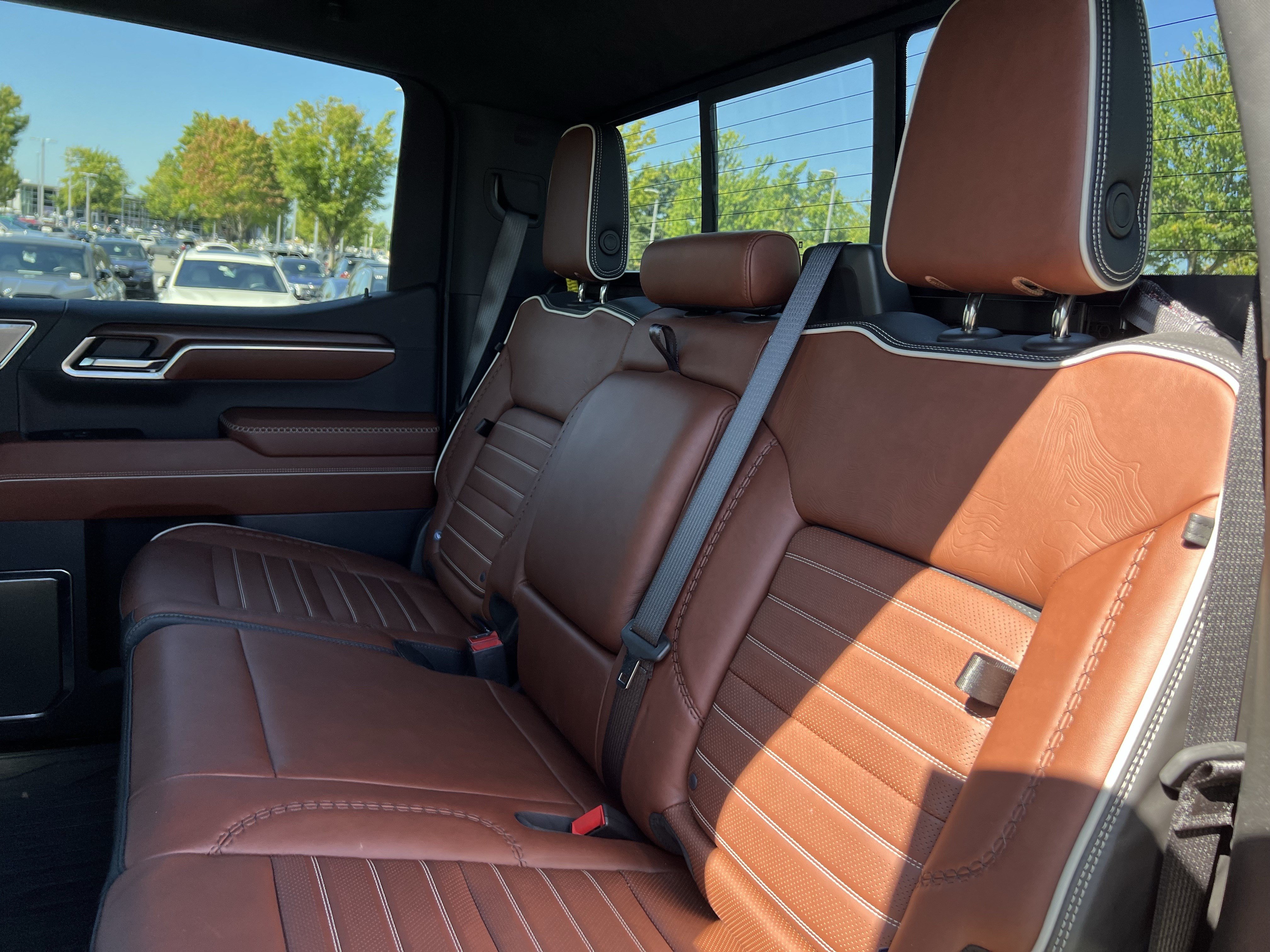 Used 2024 GMC Sierra 1500 Denali Ultimate w/ LPO, Utility Wall Package AWD/4WD image 32