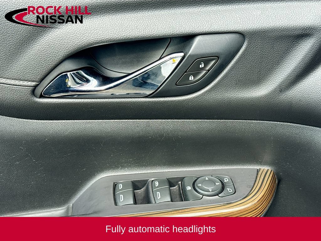 Used 2020 GMC Acadia SLE FWD image 18