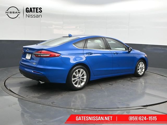 Used 2019 Ford Fusion SE video 2