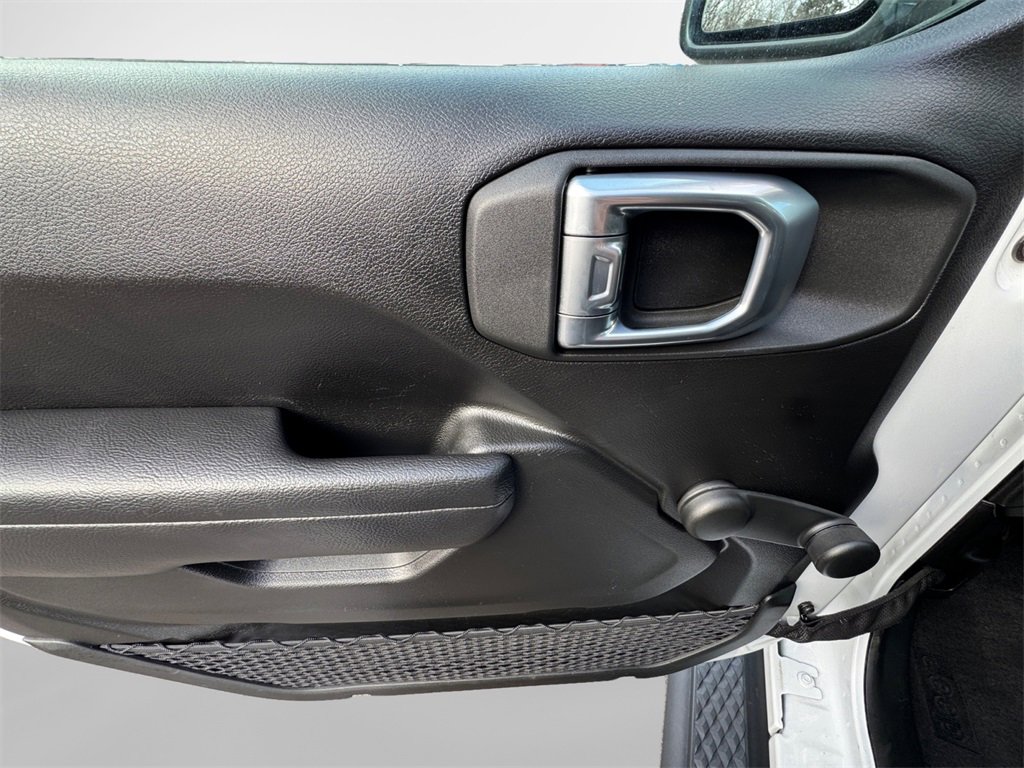 Used 2023 Jeep Gladiator Sport image 26