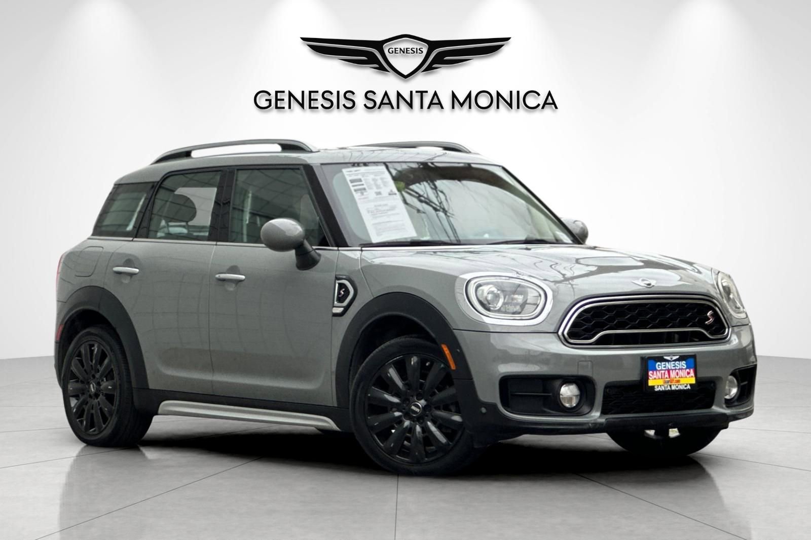 Used 2017 MINI Cooper Countryman S FWD image 2