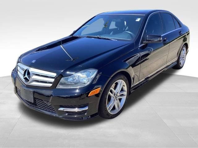Used 2013 Mercedes-Benz C 300 4MATIC Sedan video 1
