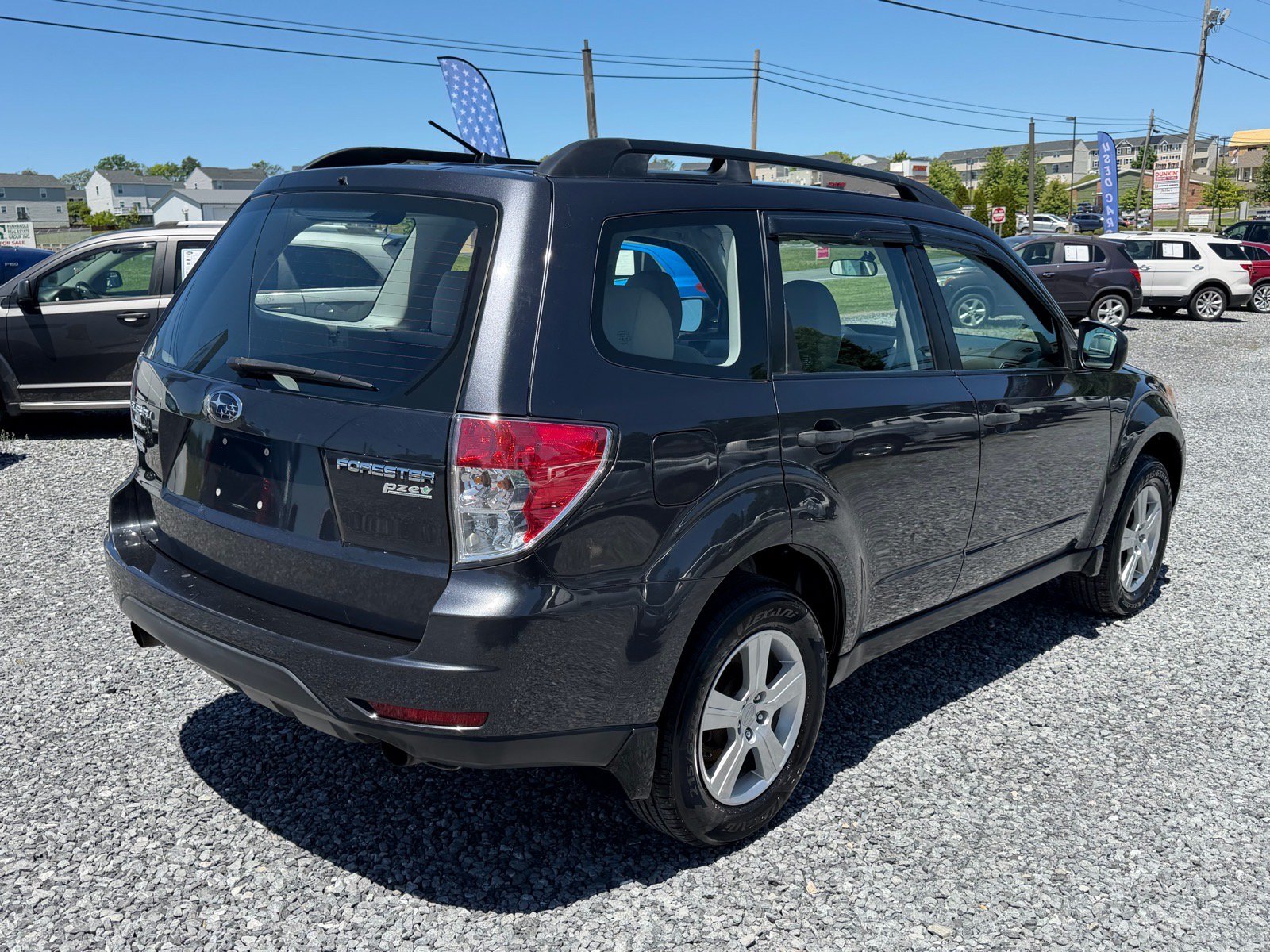 Used 2012 Subaru Forester 2.5X w/ Alloy Wheel Pkg AWD/4WD image 3