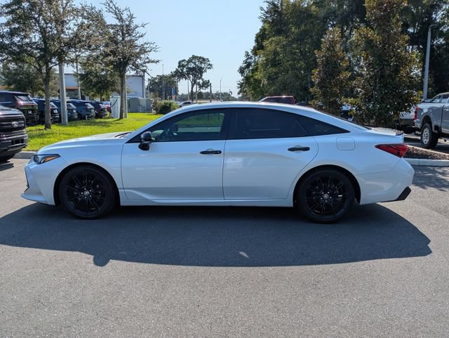 Used 2022 Toyota Avalon XSE FWD image 6