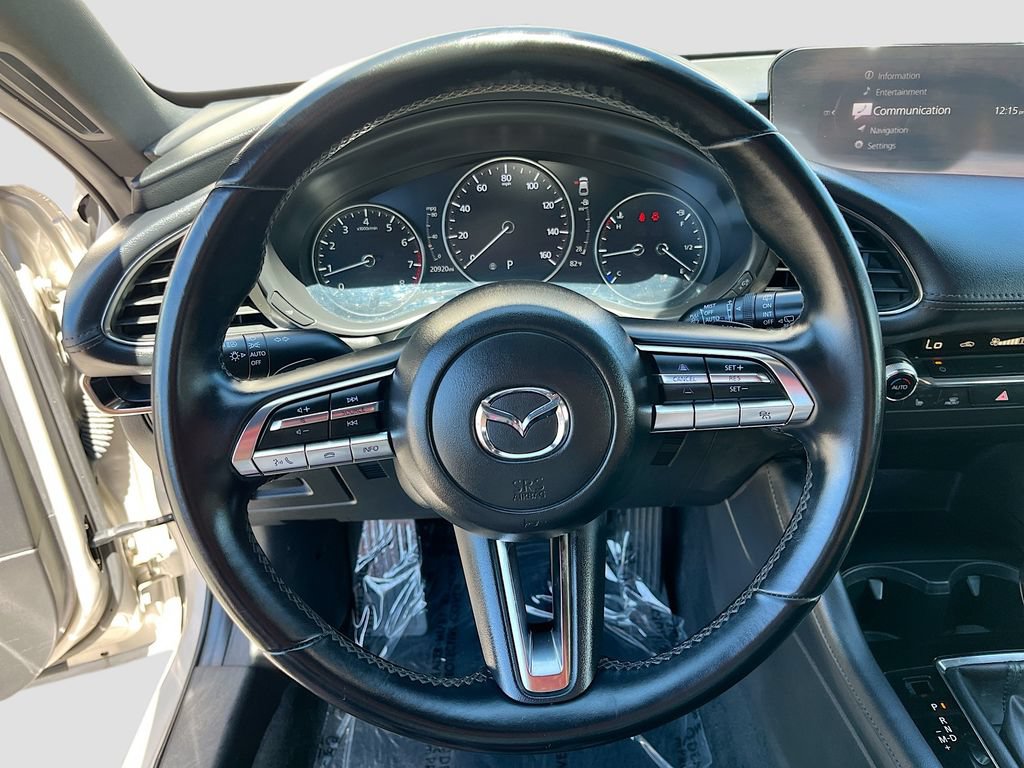 Used 2022 MAZDA MAZDA3 s FWD image 11