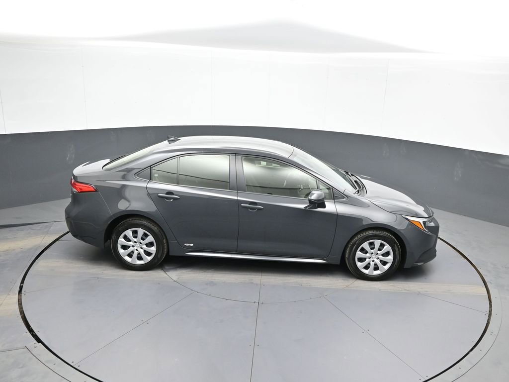 Certified 2024 Toyota Corolla LE image 35