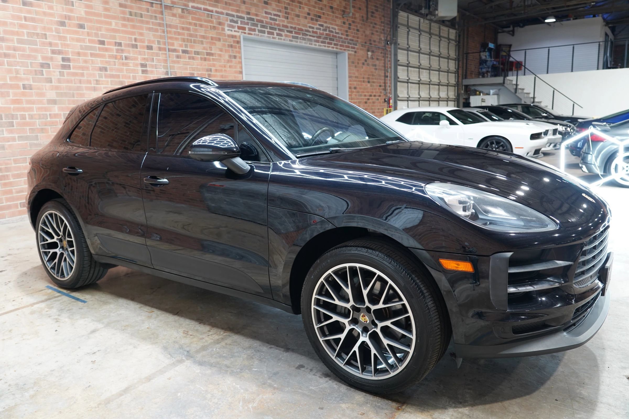 Used 2019 Porsche Macan S image 3