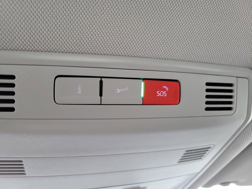 Used 2024 Volkswagen Jetta S image 30