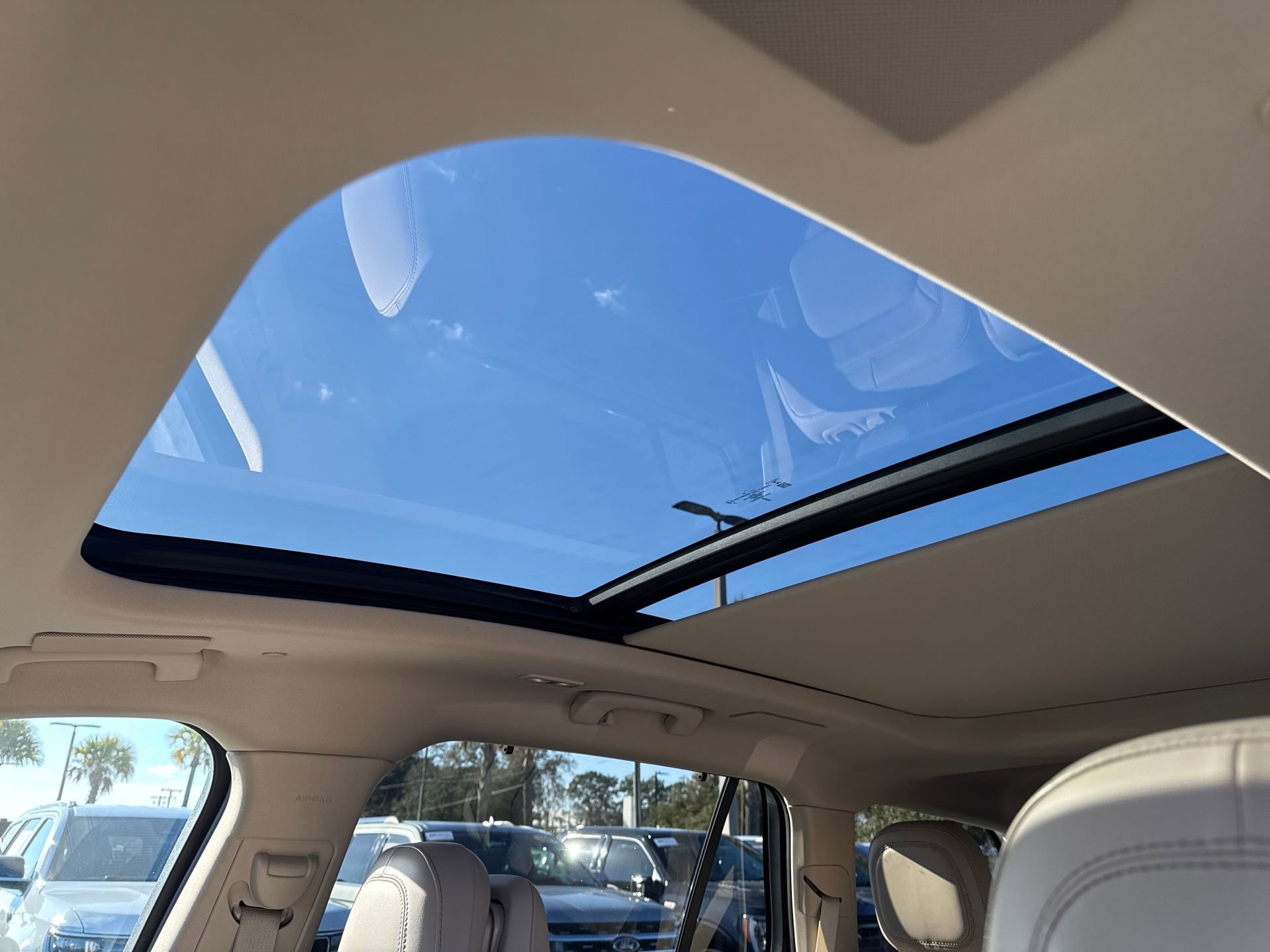 Used 2021 Lincoln Aviator Reserve w/ Equipment Group 202A image 20