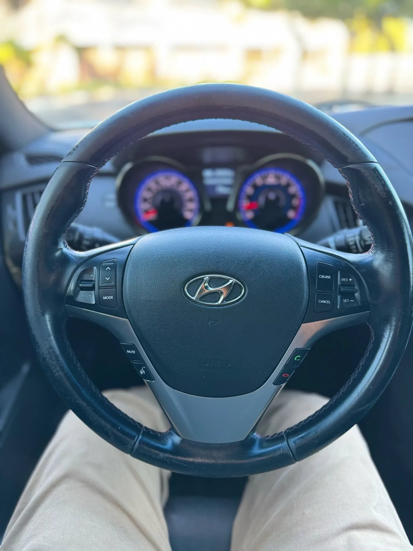Used 2015 Hyundai Genesis 3.8 RWD image 41