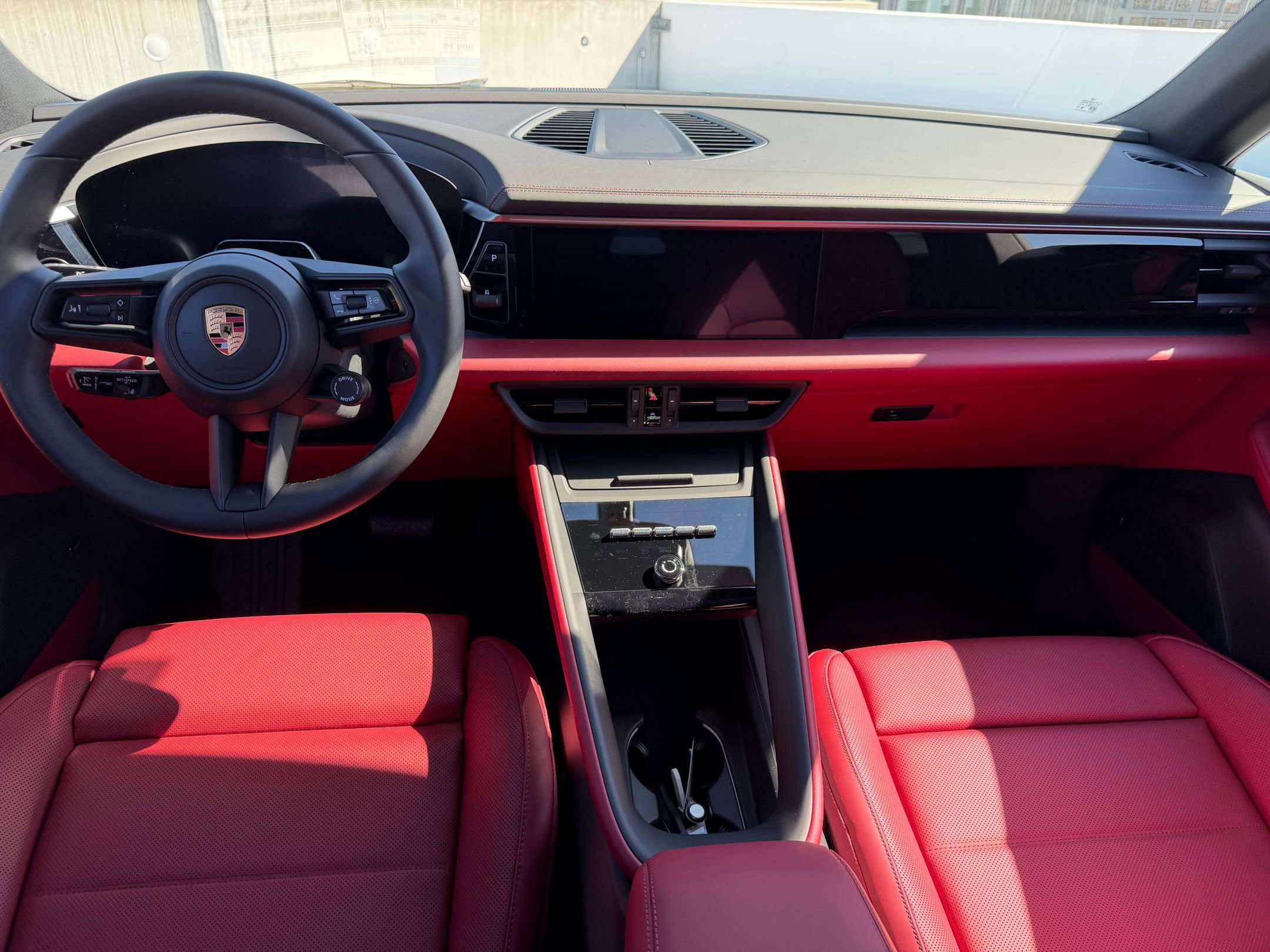 New 2026 Porsche Macan 4 Electric AWD/4WD image 21
