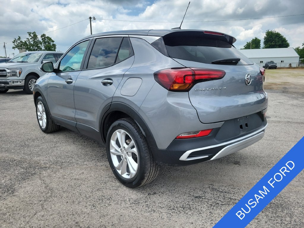 Used 2023 Buick Encore GX Preferred w/ Cold Weather Comfort Package FWD image 4