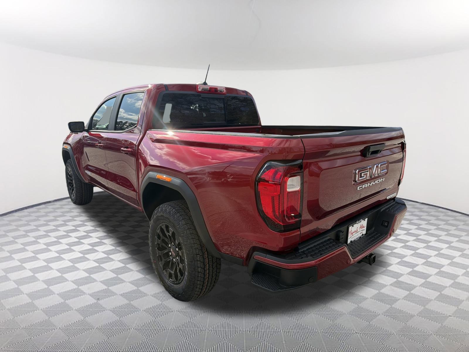 New 2026 GMC Canyon Elevation w/ Convenience Package image 8