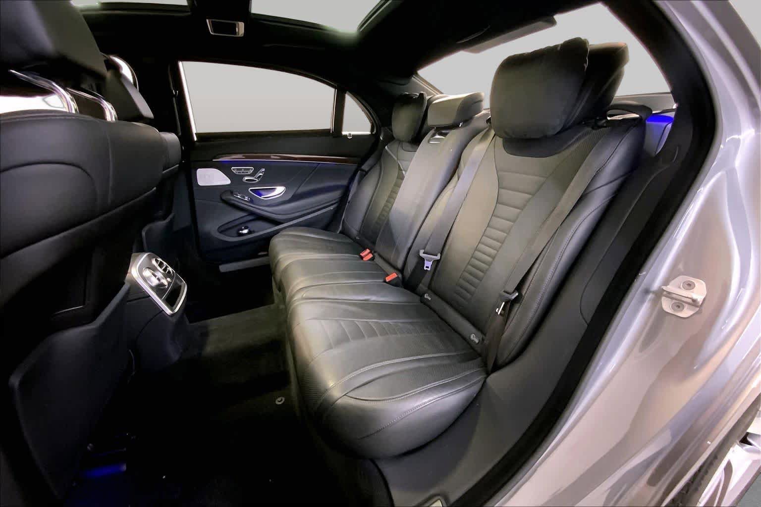 Used 2015 Mercedes-Benz S 550 4MATIC Sedan image 20