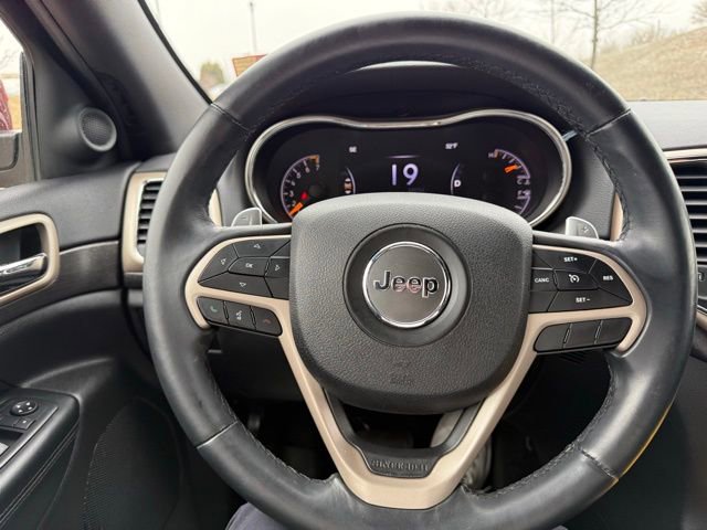 Used 2017 Jeep Grand Cherokee Laredo w/ Quick Order Package 23E image 24