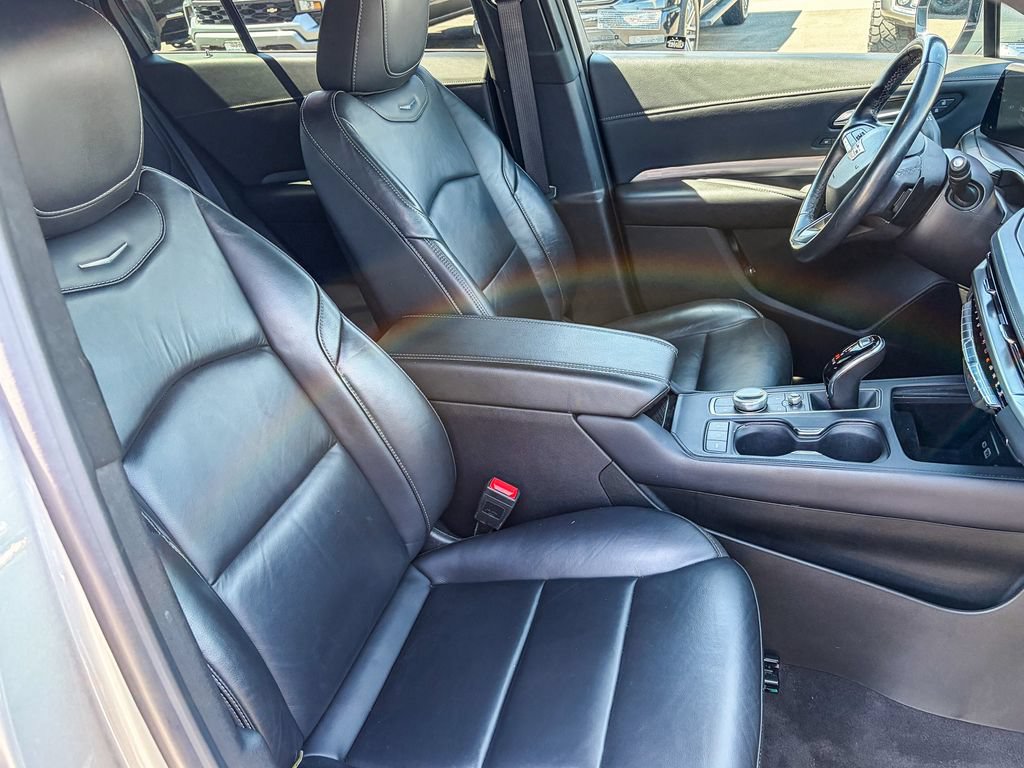 Certified 2024 Cadillac XT4 Premium Luxury FWD image 32