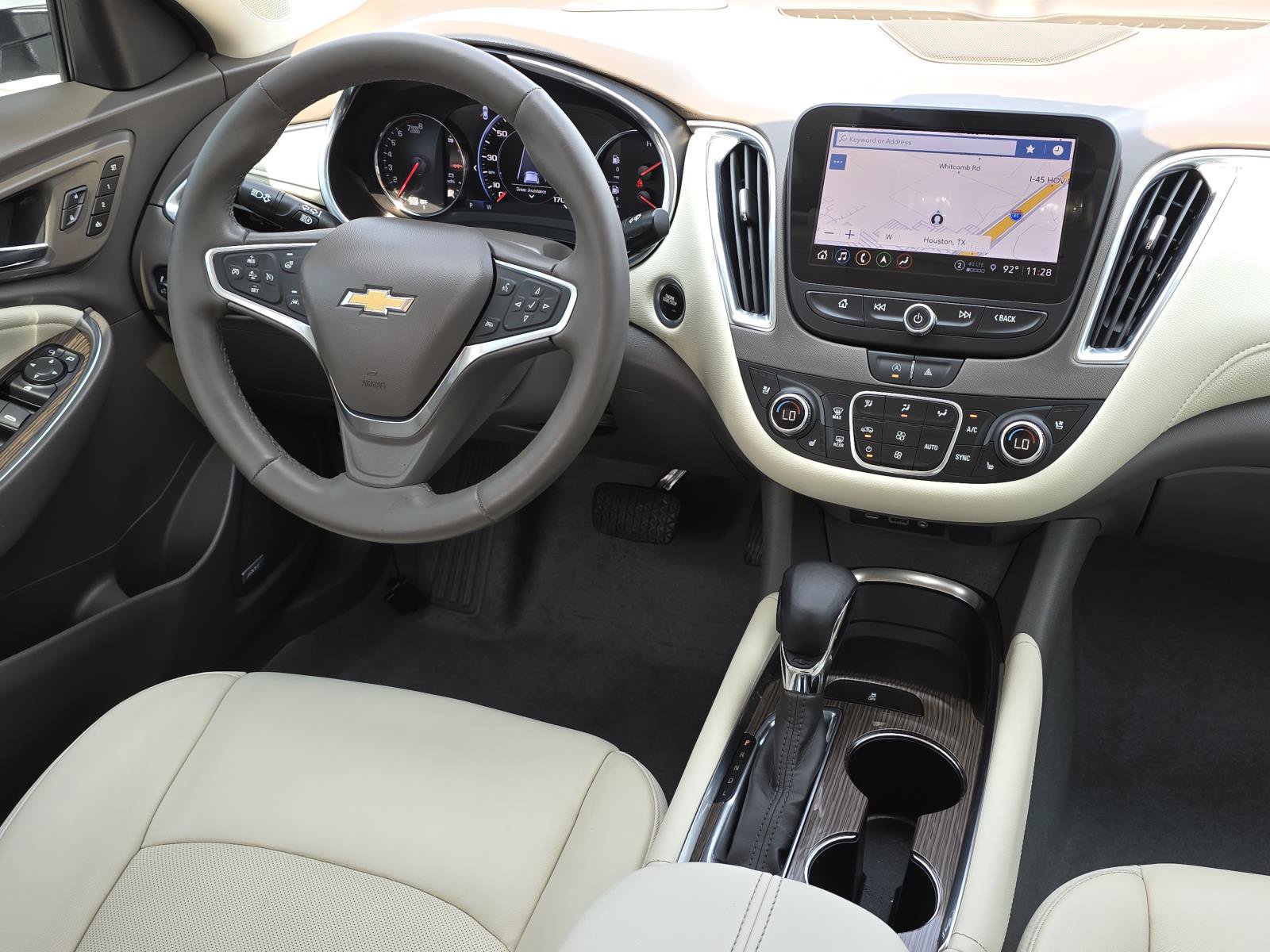 Used 2023 Chevrolet Malibu LT w/ LPO, Floor Liner Package FWD image 10