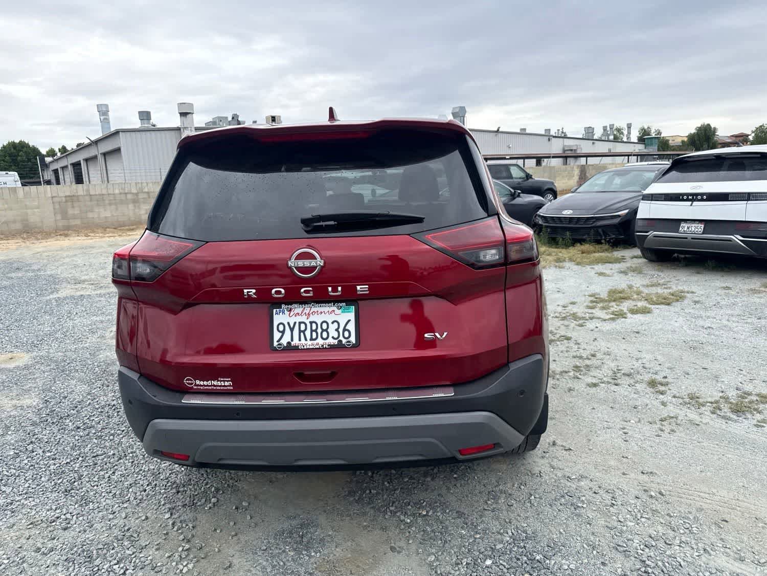 Used 2023 Nissan Rogue SV w/ SV Premium B Package FWD image 6