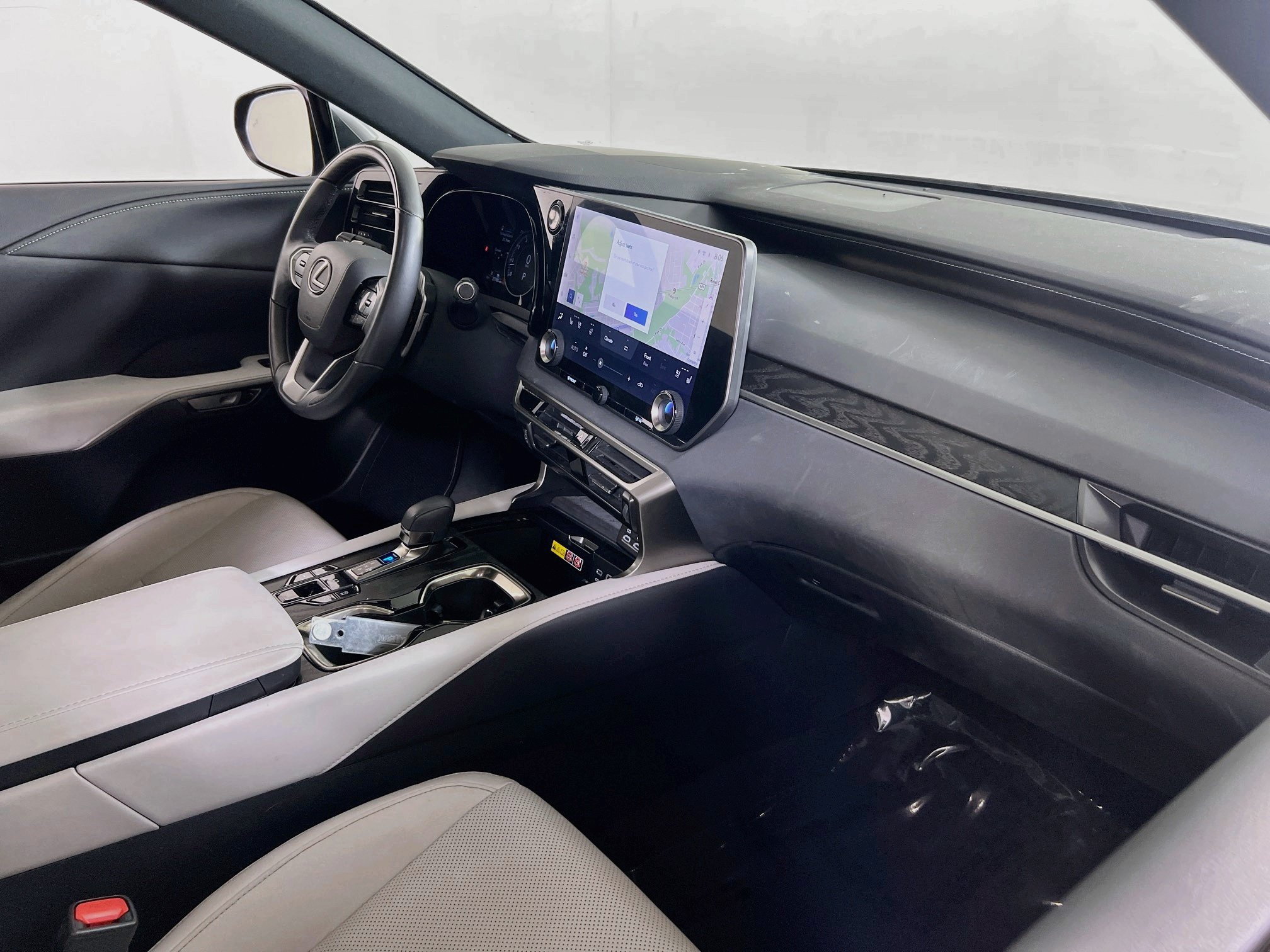 Used 2023 Lexus RX 350 Premium w/ Accessory Package AWD/4WD image 29