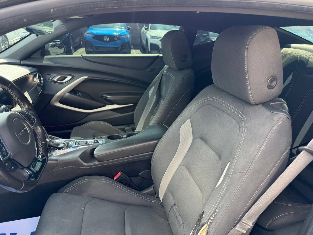 Used 2019 Chevrolet Camaro LT RWD image 12