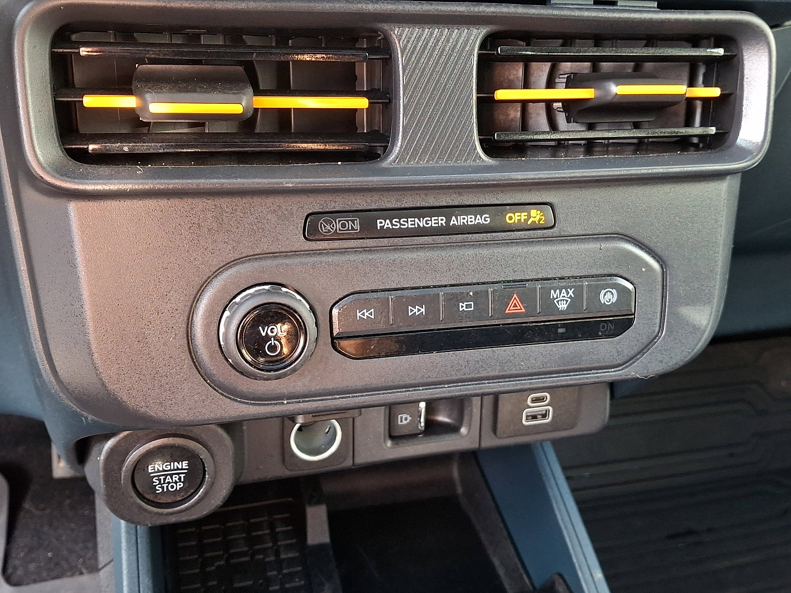Used 2025 Ford Maverick Tremor AWD/4WD image 17