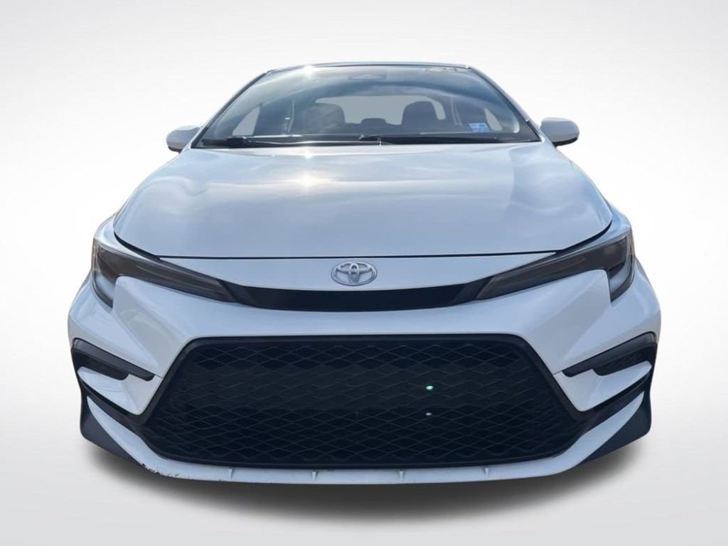 Used 2024 Toyota Corolla SE video 2