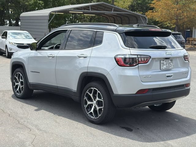Used 2024 Jeep Compass Limited AWD/4WD image 11