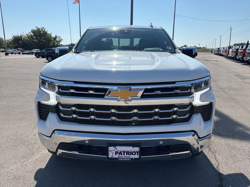 Used 2024 Chevrolet Silverado 1500 LTZ image 9