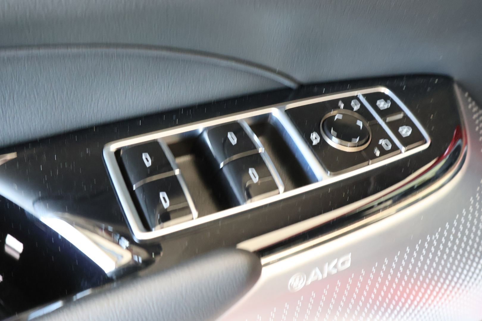 Certified 2024 Cadillac Lyriq Sport image 12