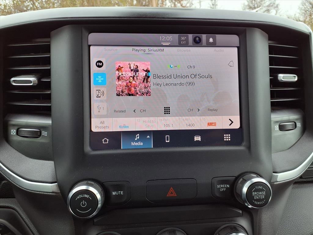 Used 2024 RAM 2500 Big Horn w/ Bed Utility Group image 7