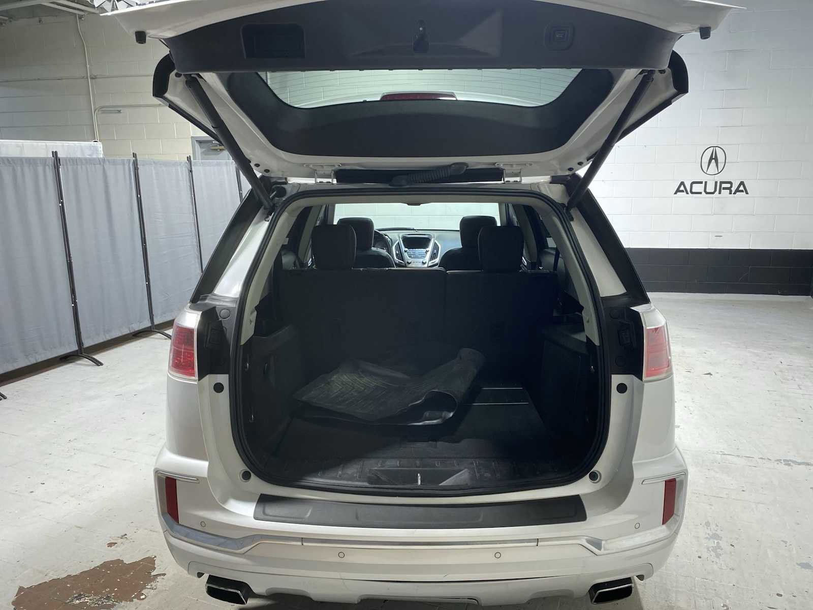 Used 2016 GMC Terrain Denali AWD/4WD image 19