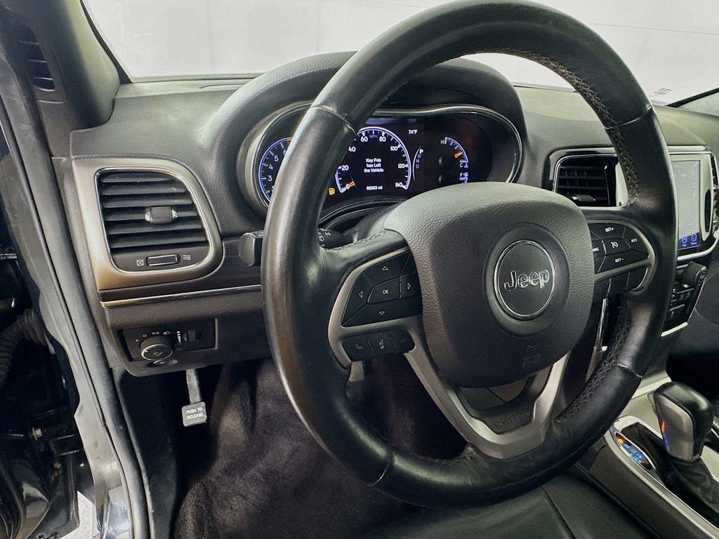Used 2019 Jeep Grand Cherokee Limited AWD/4WD image 11