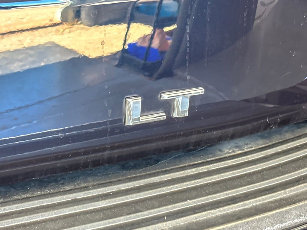 Used 2022 Chevrolet Tahoe LT w/ Luxury Package image 26