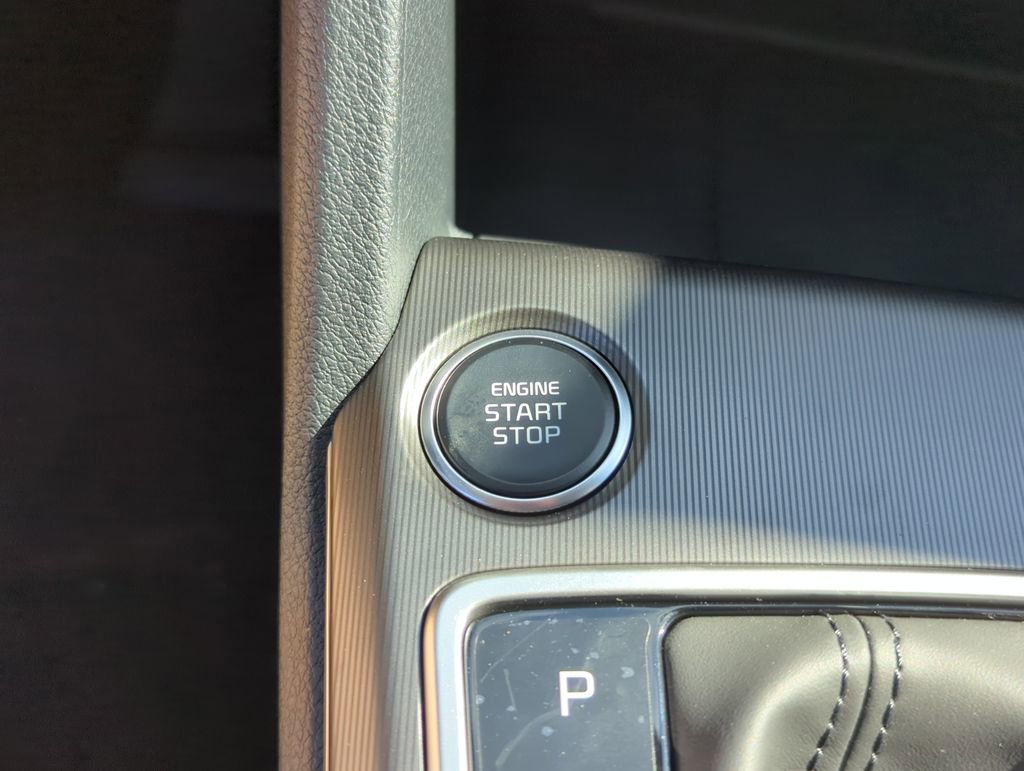 New 2026 Kia Sportage SX image 32