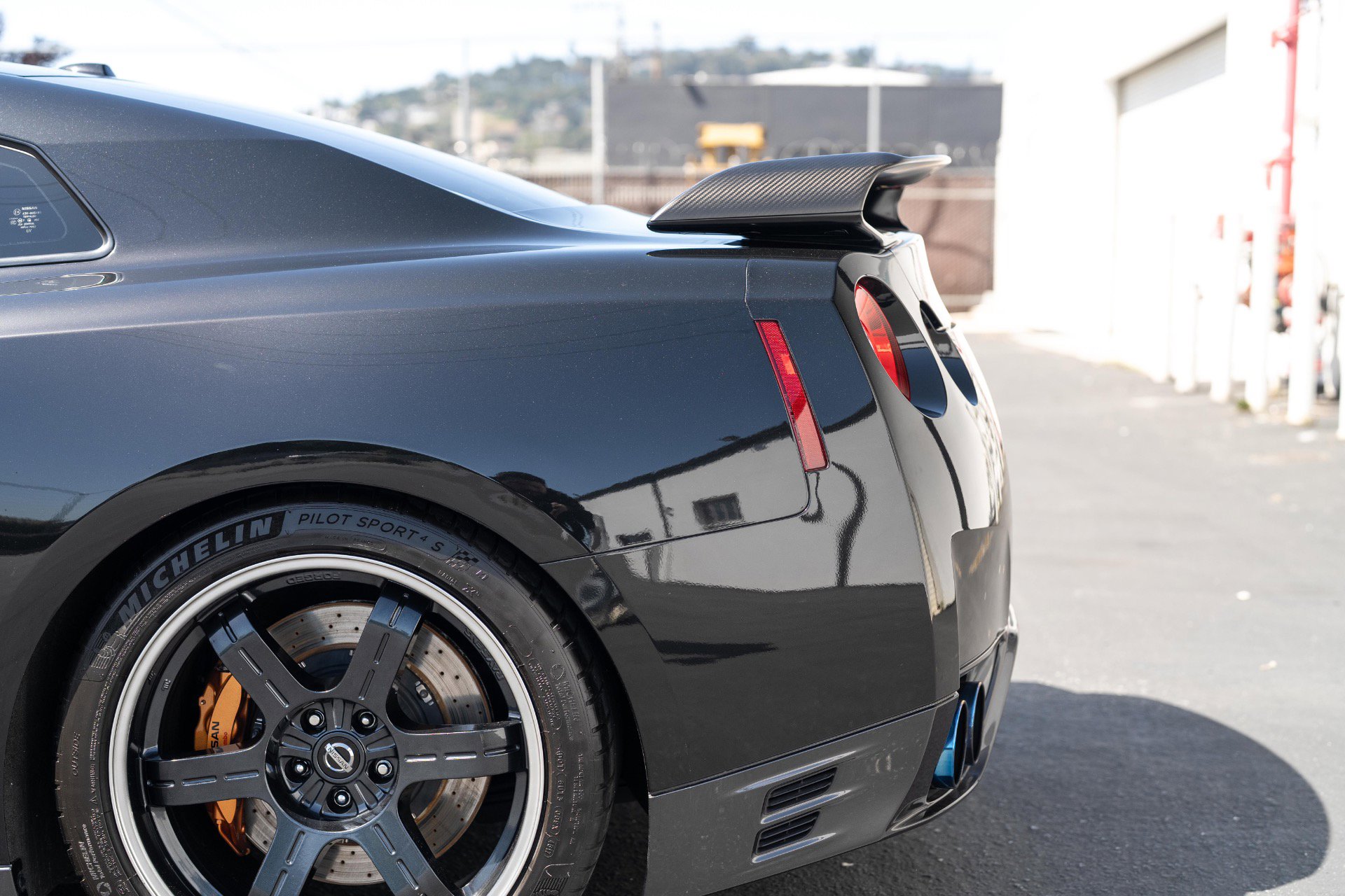 Used 2013 Nissan GT-R Black Edition AWD/4WD image 35