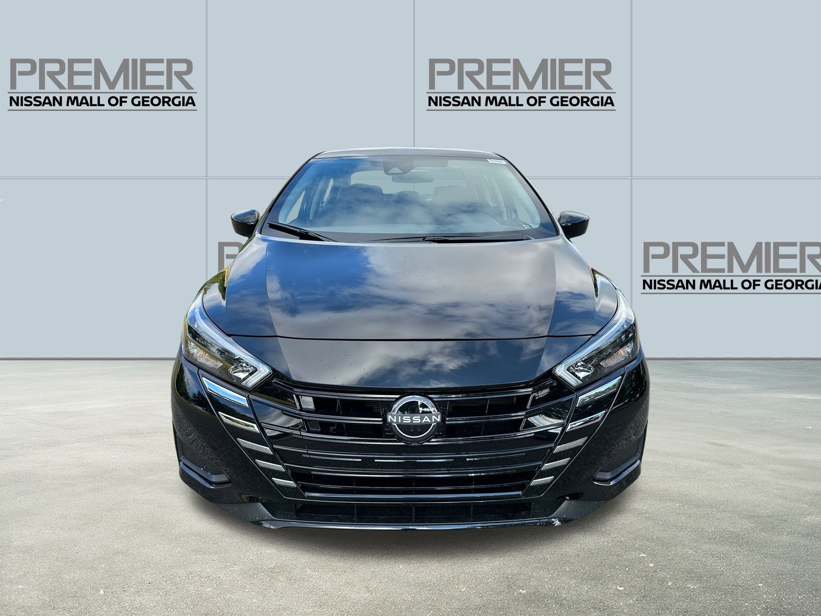 New 2025 Nissan Versa SV w/ Trunk Package image 2