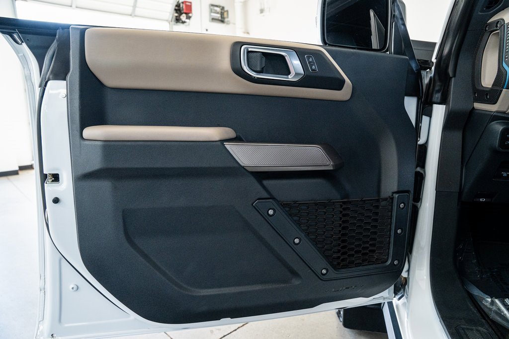 Used 2023 Ford Bronco Wildtrak image 29