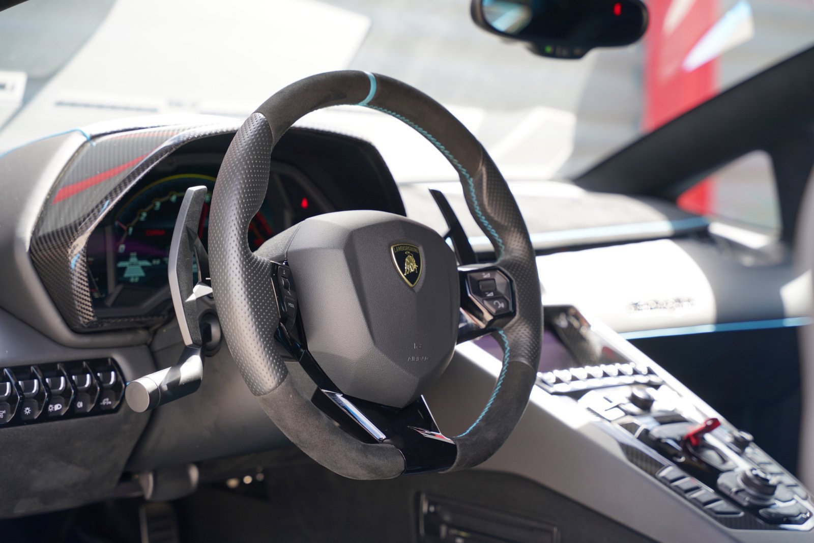 Used 2021 Lamborghini Aventador SVJ AWD/4WD image 35